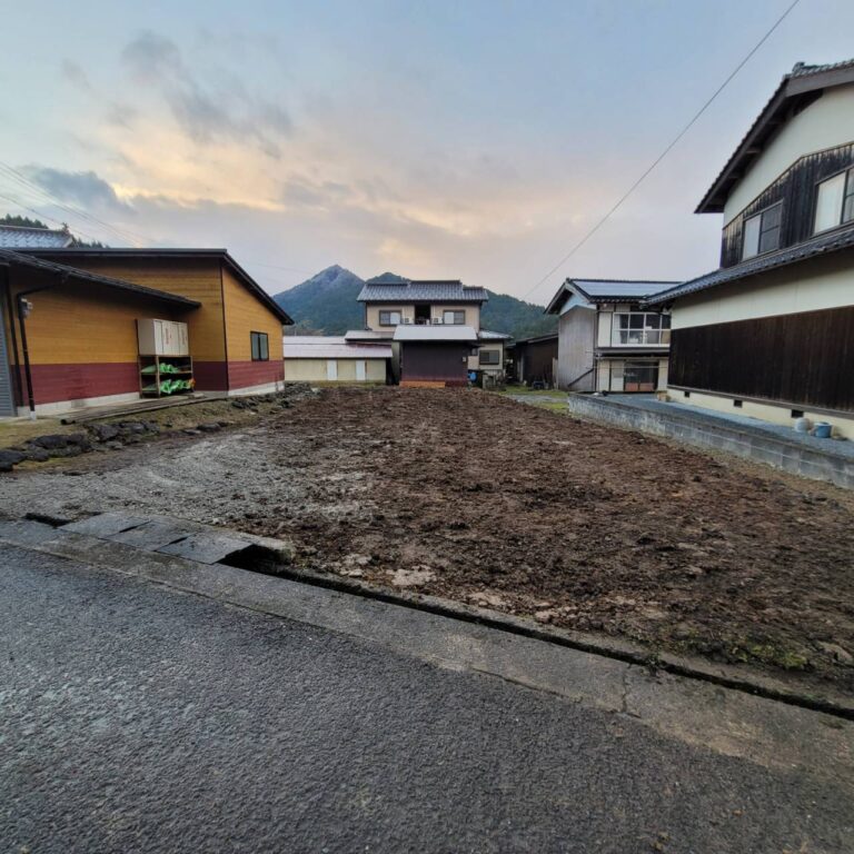 兵庫県豊岡市日高町森山